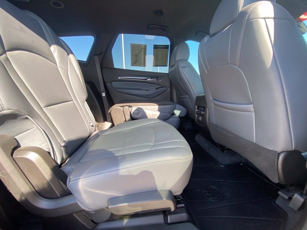 2022 Buick Enclave Essence